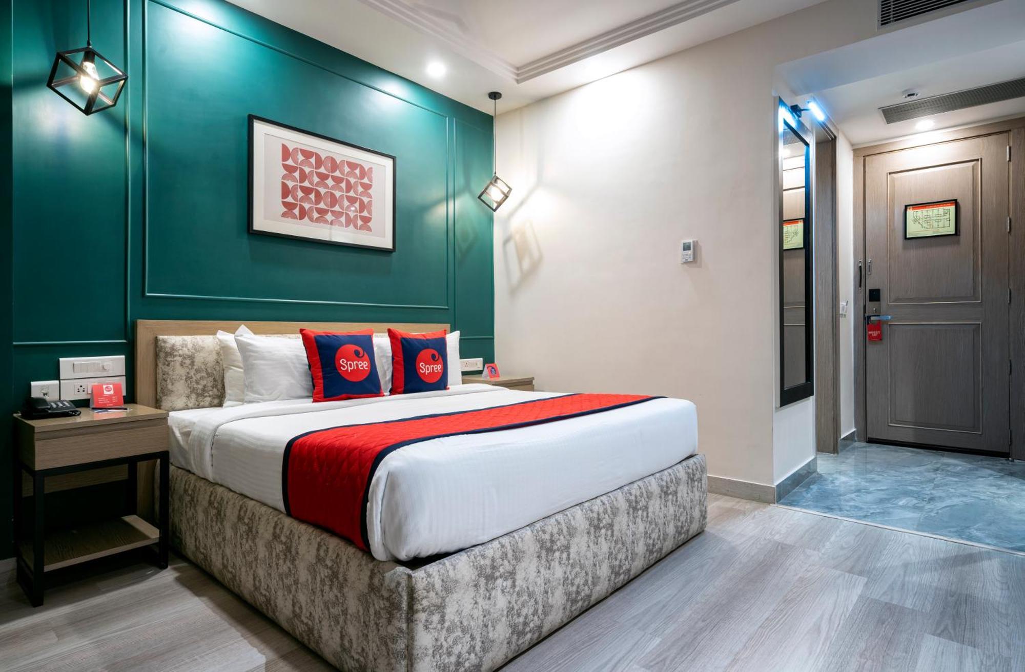 Spree Hotel Kriday เดห์ราดุน ภายนอก รูปภาพ